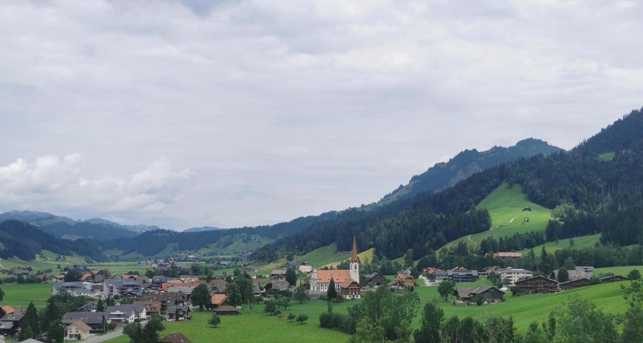 Kreuz Gasthof *